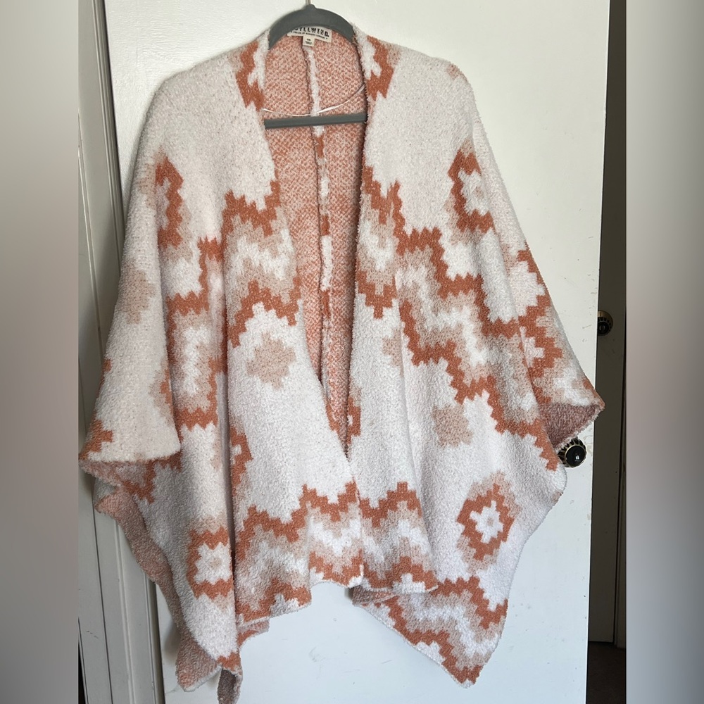 Idyllwind Shawl by Miranda Lambert